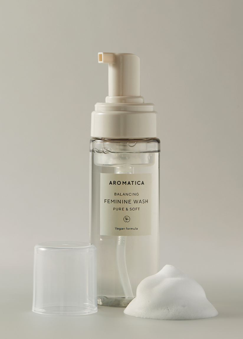 AROMATICA Pure & Soft Feminine Wash (170ml) – Korean Hypoallergenic Daily Cleanser for Intimate Care with Aloe & Dandelion, Non-Irritating Feminine Wash