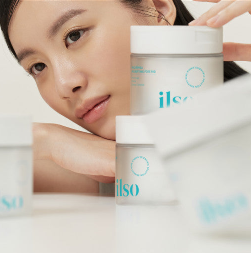 ilso Moringa Purifying Pore Pad 60P 160ml – Pore Detox, Deep Hydration & Gentle Exfoliation with Moringa Seed Extract, 7-Herbal Complex, PHA & LHA | Cooling, Soothing & Sebum Control for Clear, Refined Pores | Eco-Friendly, Vegan & Biodegradable